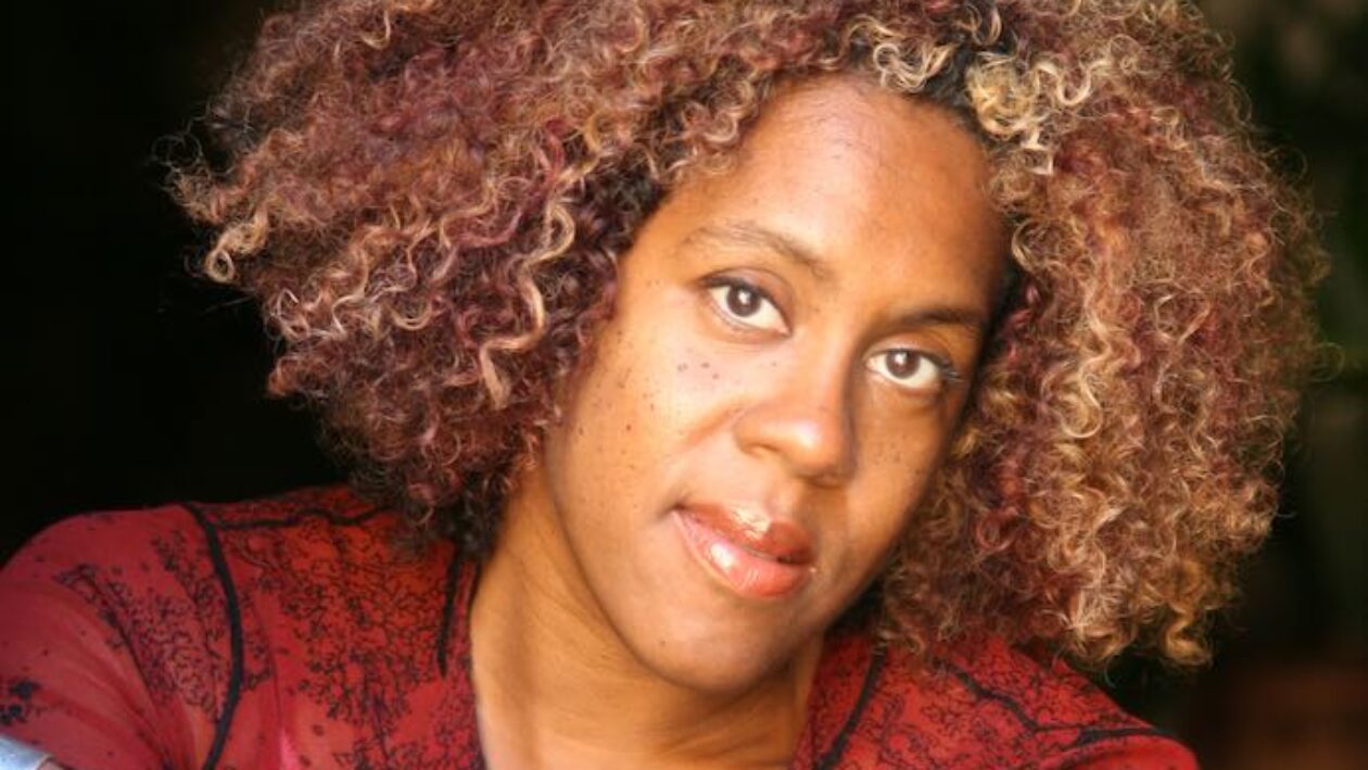 100.25.21.001 – Errollyn Wallen